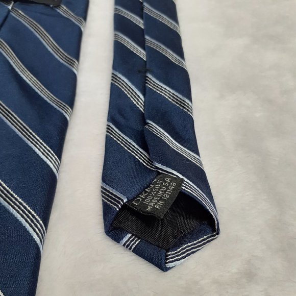 DKNY Men's Tie Diagonal Stripes Blue Silver 58 In - Picture 7 of 8